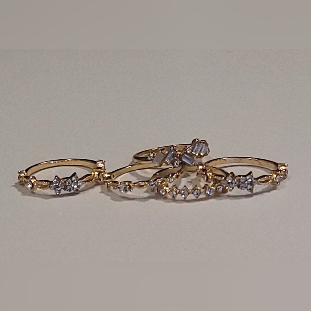 Boho Chic 7pc Gold Stackable Ring Set - Picture 5 of 6